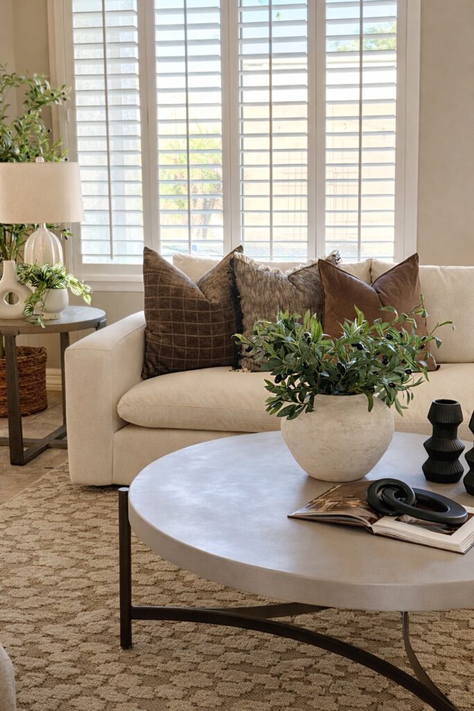Learn how real estate agents and professional home stagers work together to create stronger listings, better first impressions, and more market-ready homes in Arizona.